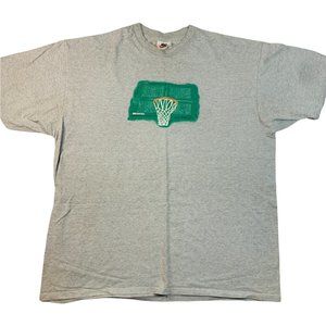 y2k vintage Nike Basketball t-shirt "In Ball We Trust" tee shirt XL